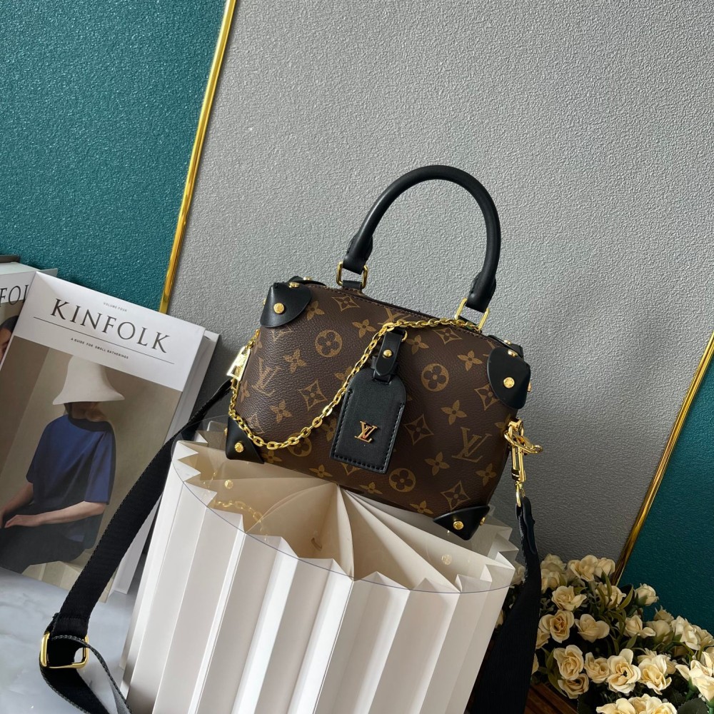 limited edition Louis Vuitton lady replica handbags M46595