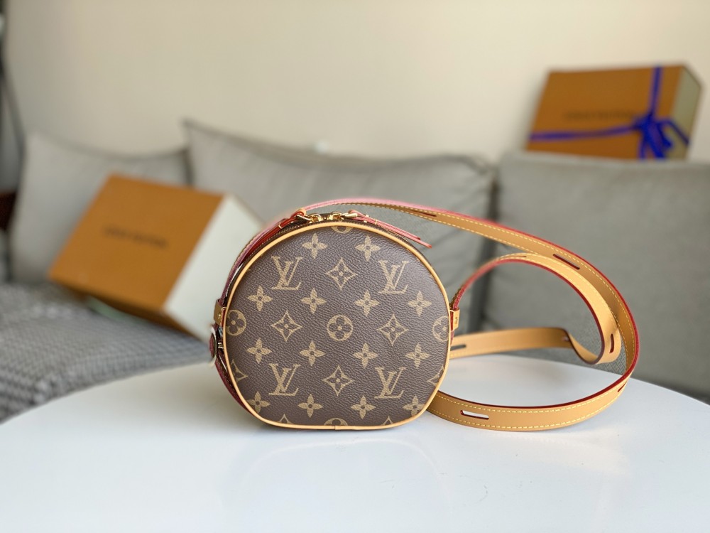 new designer Louis Vuitton women replica handbag M45149