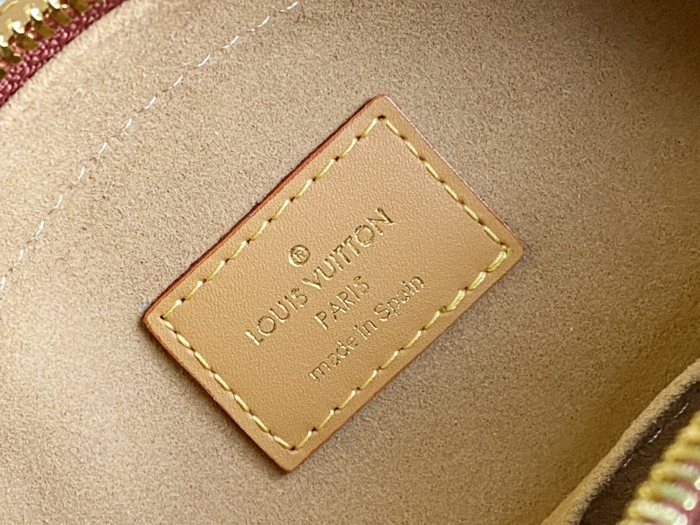 Louis Vuitton sheepskin replica handbag 