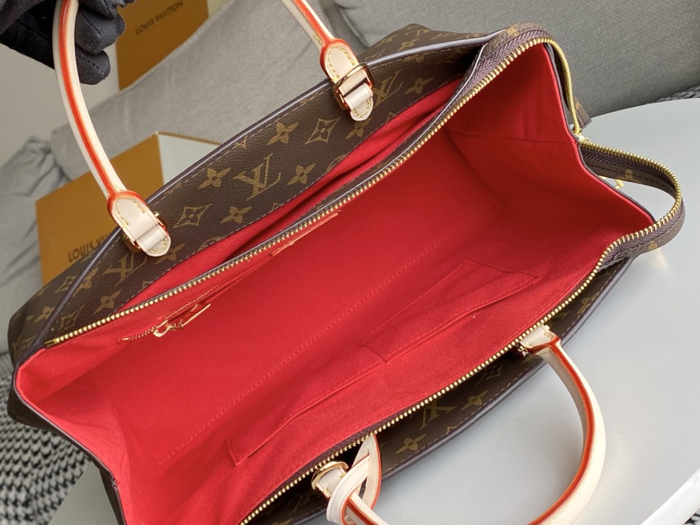 women replica handbag