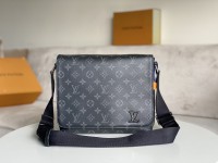 new designer Louis Vuitton shoulder messenger bag M45272