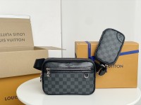 surprising Louis Vuitton replica messenger bag N50018