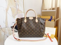 must buy series Louis Vuitton shoulder handbags M48814