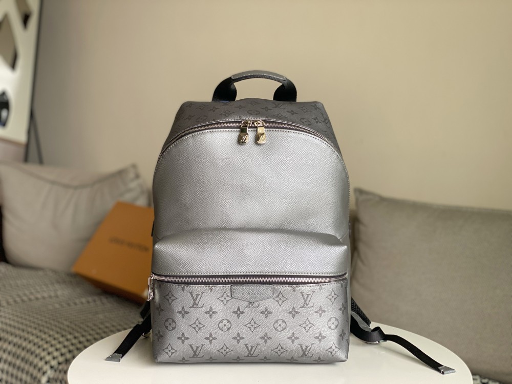 Sliver Louis Vuitton replica leather backpack M30835