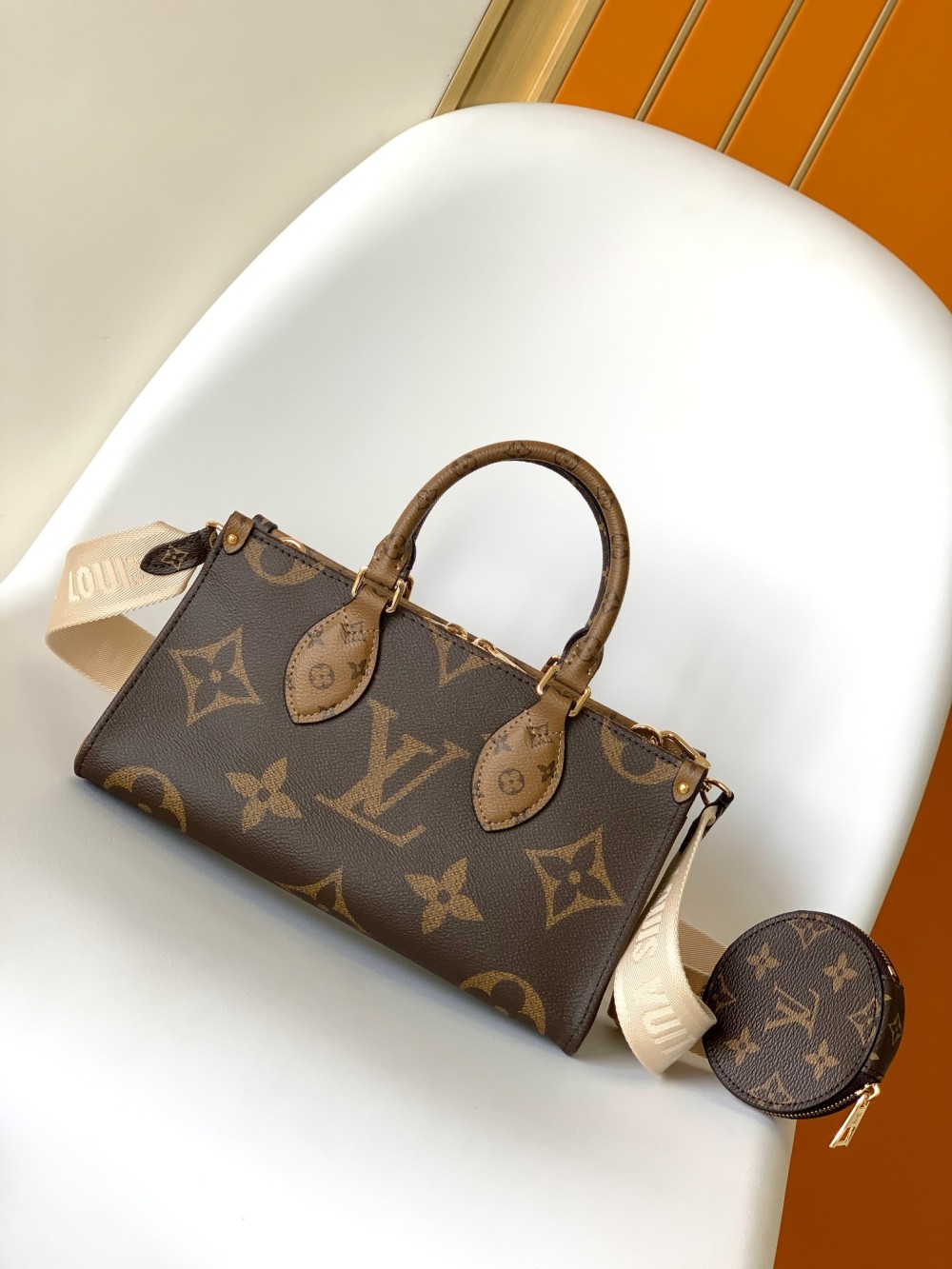 top trend Louis Vuitton replica handbag M46653