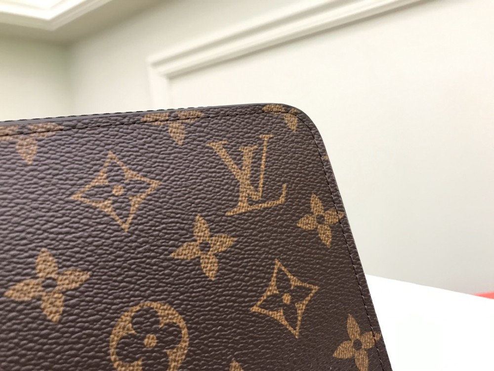 Louis Vuitton sheepskin replica wallet