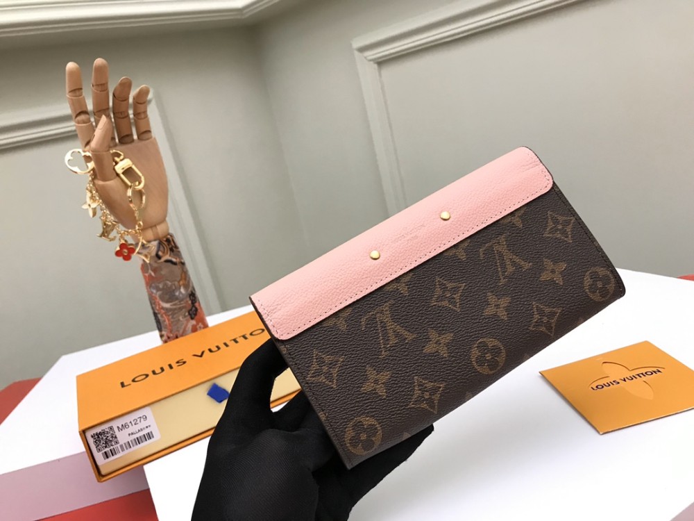 Top replica Louis Vuitton wallet